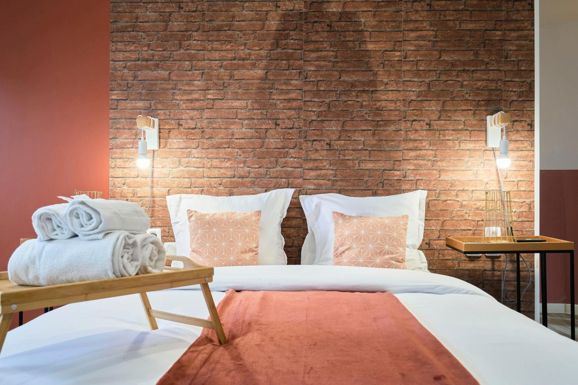 Ng Suitehome - Lille I Roubaix Centre I Grand Place - Balneo - Netflix - Wifi Exterior foto